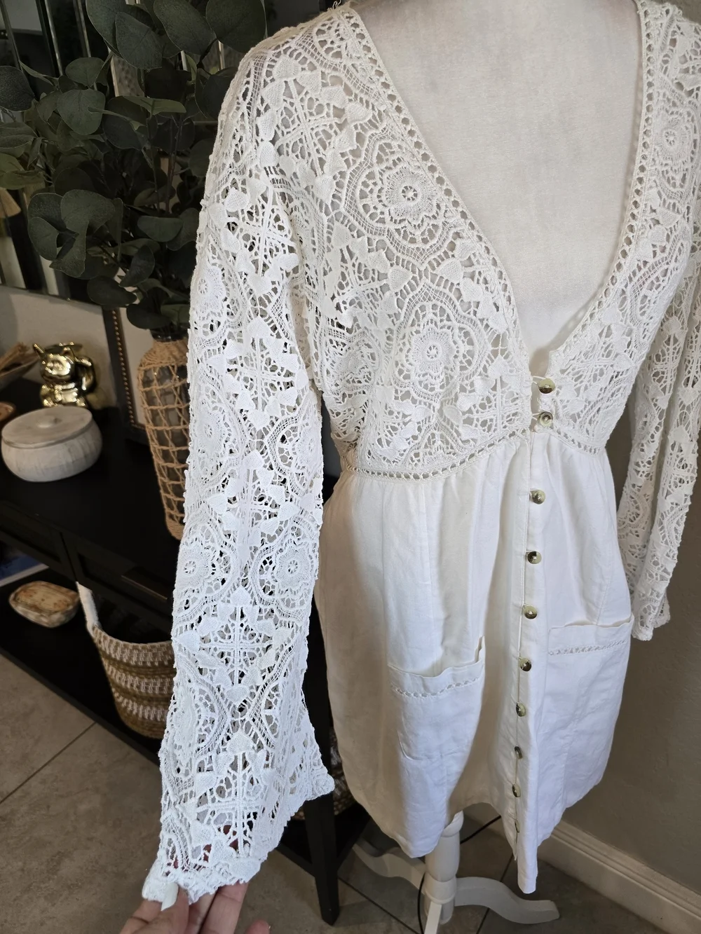 Free People Women’s Shrimpton White Crochet Mini Dress Tie Back Pockets L